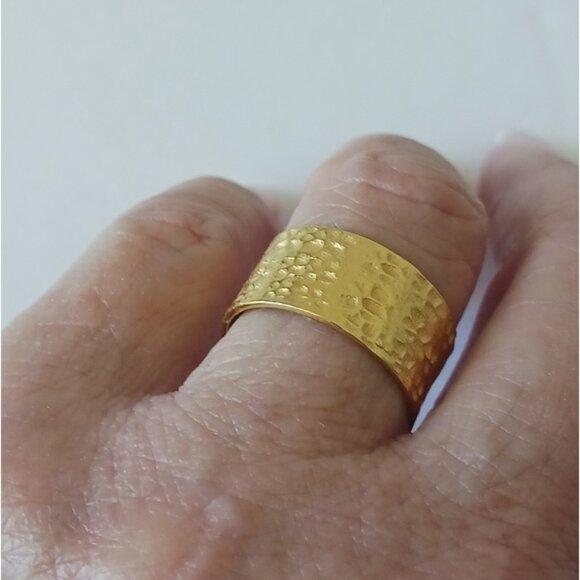 YS India Textured Gold Plated Sterling Siver 925 Hammered Wide Band Ring Sz.8 - Picture 9 of 14